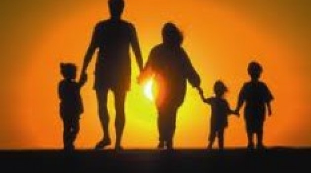 Prospettive di intervento a sostegno delle famiglie Prospettive di intervento a sostegno delle famiglie