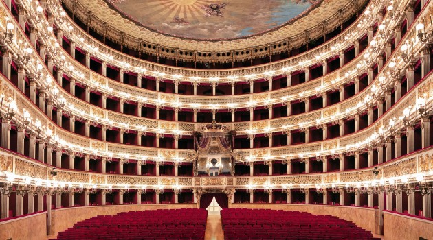 Regione Campania, 1,8 milioni per il Teatro San Carlo Regione Campania, 1,8 milioni per il Teatro San Carlo