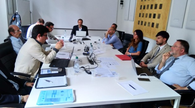Impresa 4.0: fattori chiave per competere nelle nuove dinamiche globali Impresa 4.0: fattori chiave per competere nelle nuove dinamiche globali