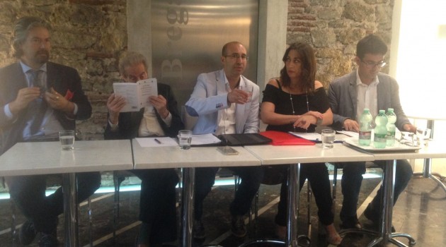 Nuovi modelli di rappresentanza nell’era digitale Nuovi modelli di rappresentanza nell’era digitale