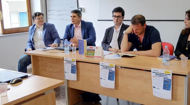 Mezzogiorno 4.0: Le nuove frontiere dello Sviluppo locale Mezzogiorno 4.0: Le nuove frontiere dello Sviluppo locale