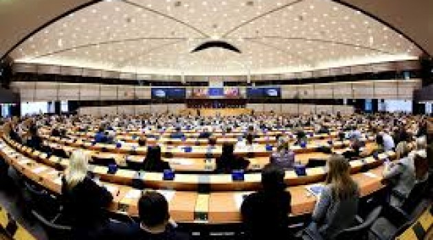 Parlamento Europeo: misura da 37 miliardi per l’emergenza coronavirus Parlamento Europeo: misura da 37 miliardi per l’emergenza coronavirus