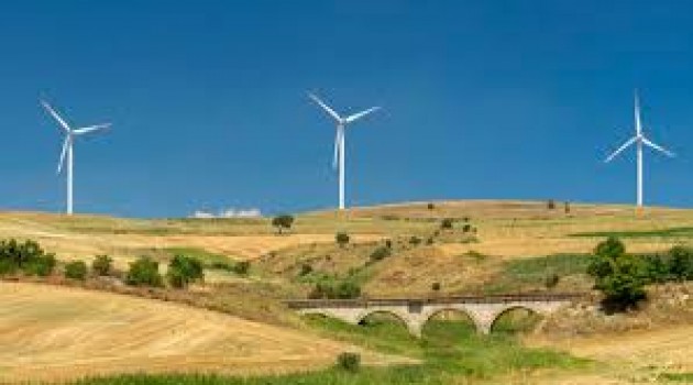 Efficientamento energetico: 197 milioni per progetti sostenibili nei comuni italiani Efficientamento energetico: 197 milioni per progetti sostenibili nei comuni italiani