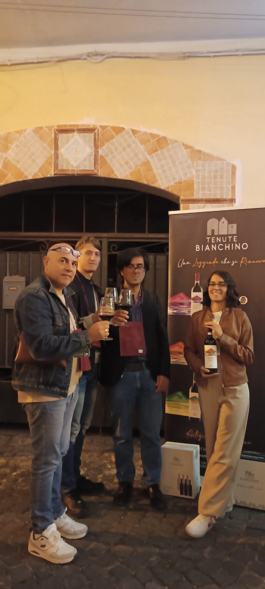 stand-tenute-bianchino